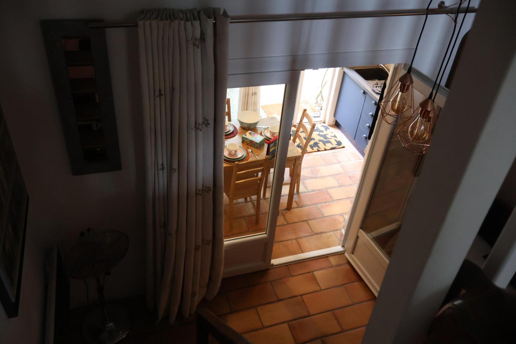 Gites Chambres D'Hotes Mazet Du Marechal Ferrant Сент-Мари-де-ла-Мер Экстерьер фото